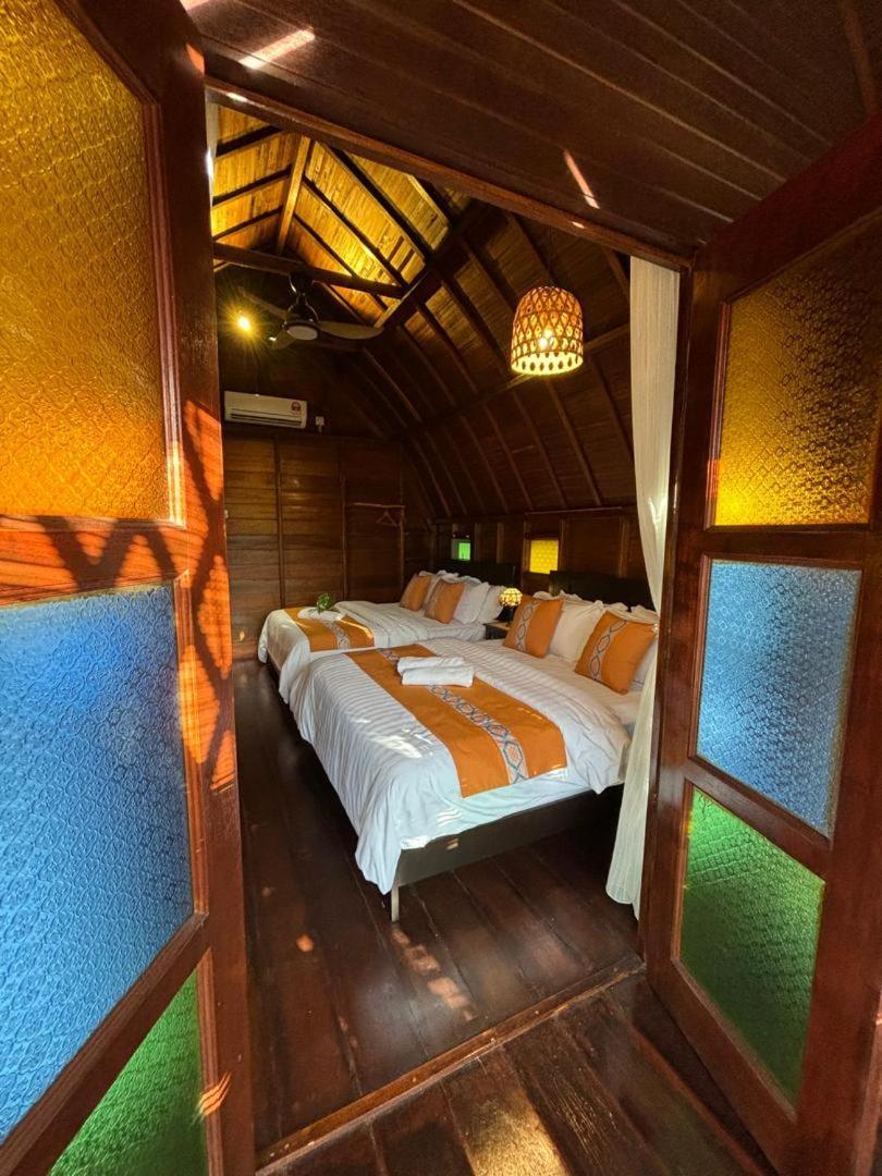 Golden Chenang Village Pantai Cenang  Exterior photo