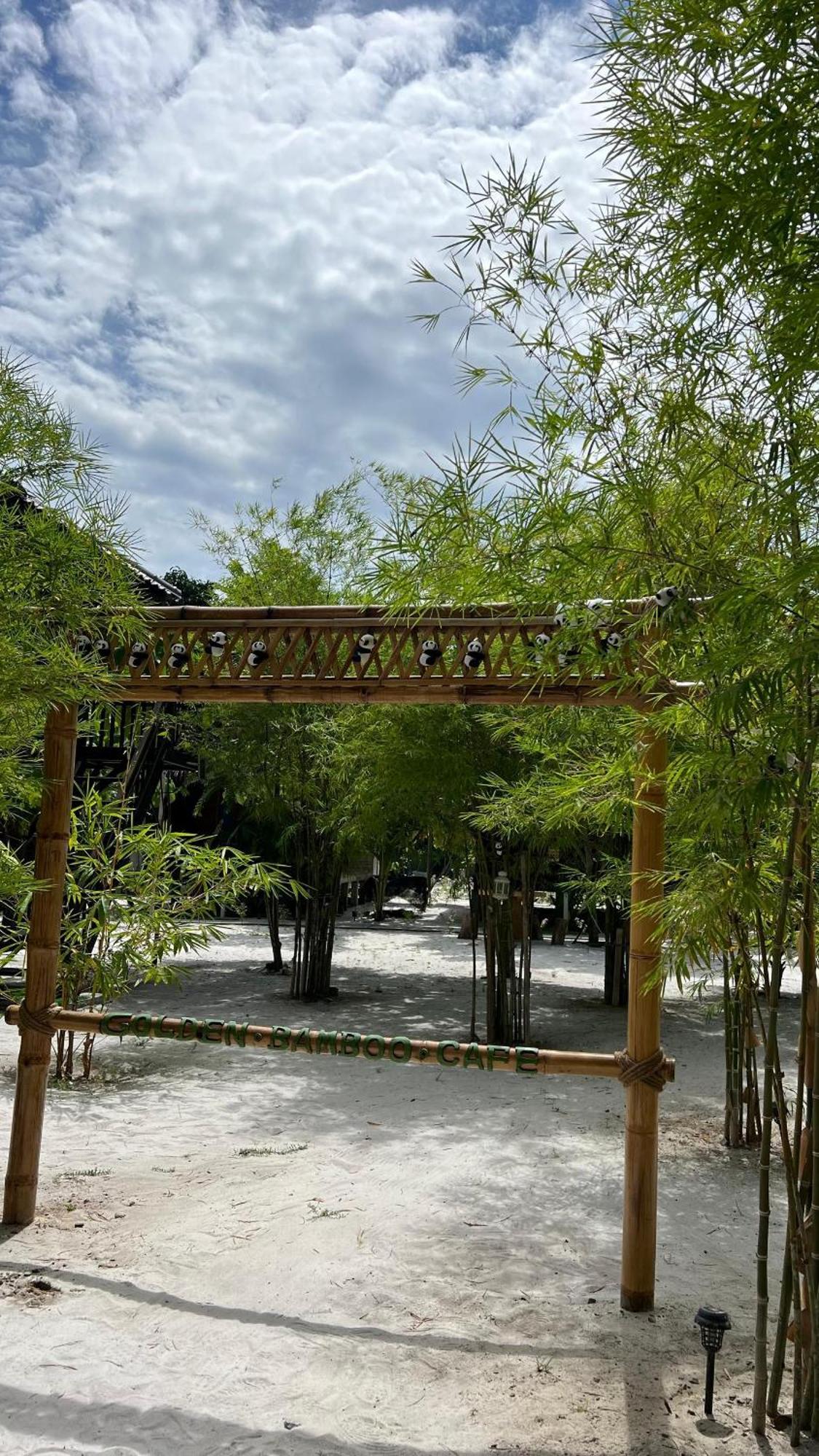 Golden Chenang Village Pantai Cenang  Exterior photo